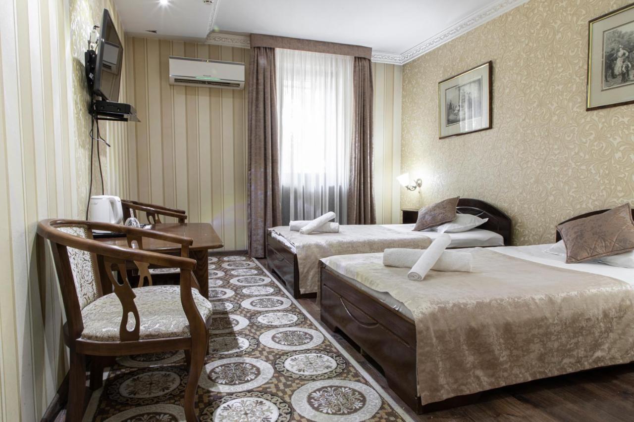 Nur M Hotel Taskent Exterior foto