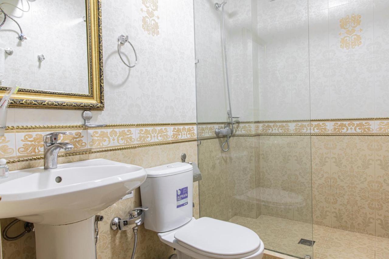 Nur M Hotel Taskent Exterior foto